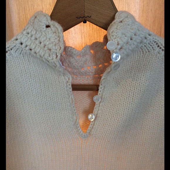 60’s Vintage Wool Shift Dress Ivory Crochet Detail - Picture 3 of 4